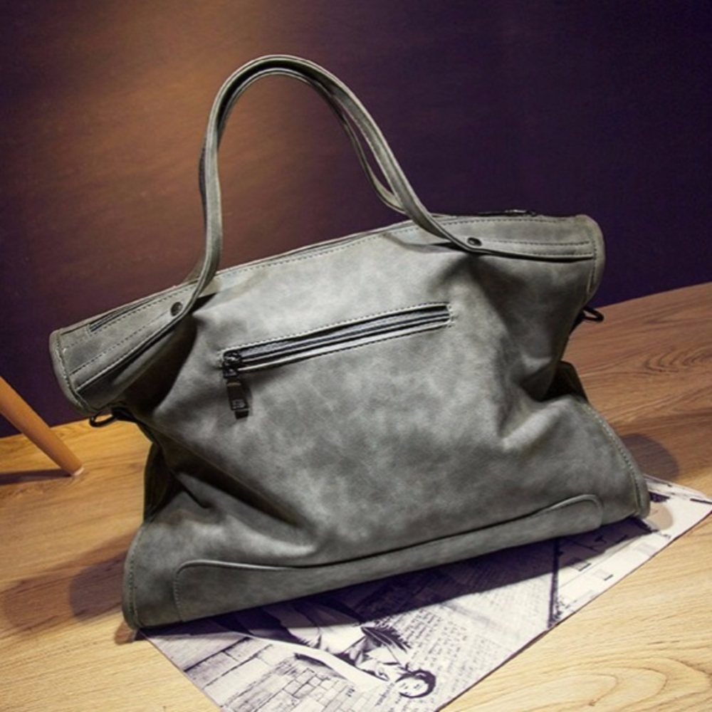🆕 BRISTOL Vol. 2 Studded Crossbody Bag - Picture 3 of 8